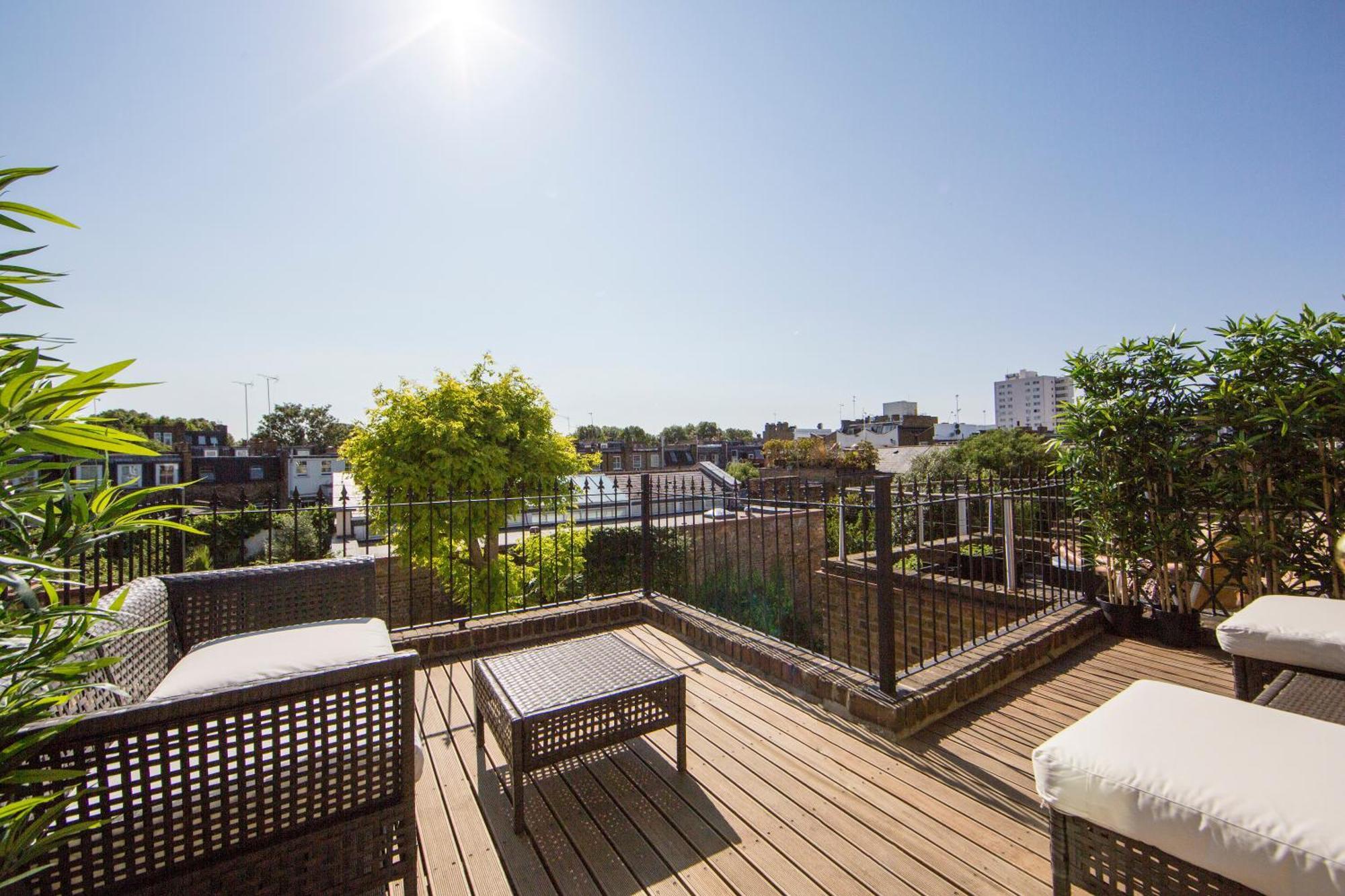Apartment Britannia Road 3 *